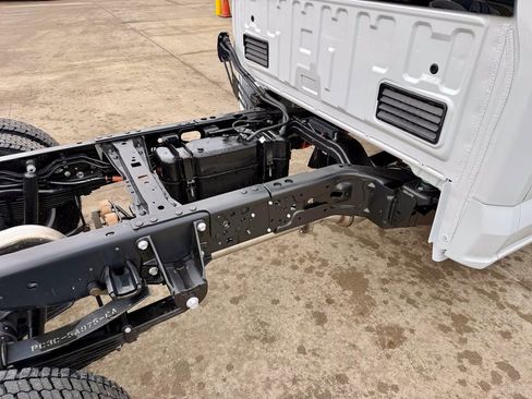 New 2026 Ford F550 4x4 Crew Cab Super Duty image 19