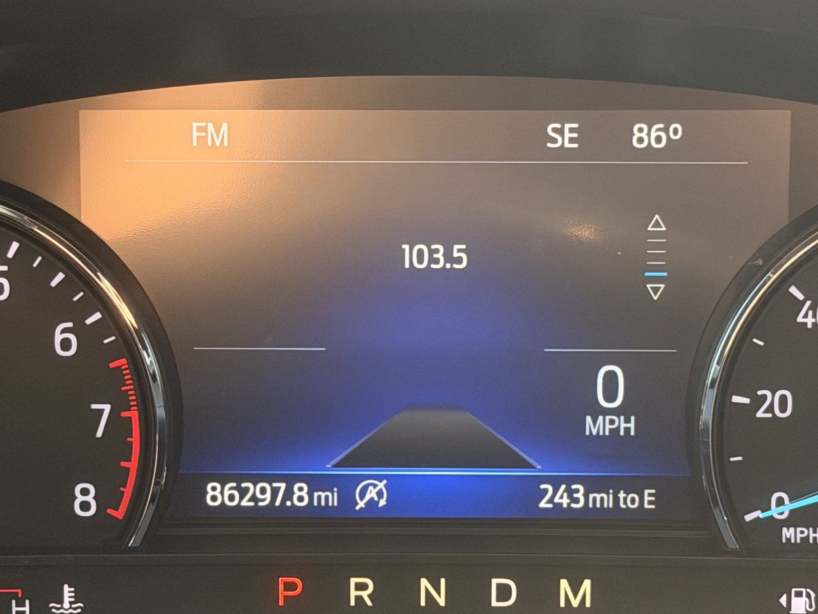 Used 2020 Ford Explorer XLT RWD image 13