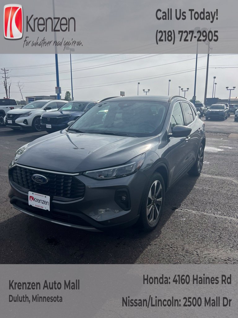 Used 2024 Ford Escape Platinum AWD/4WD image 1