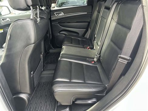 Certified 2022 Jeep Grand Cherokee Limited image 19