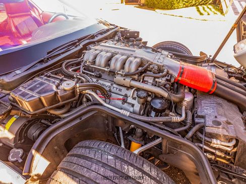 Used 1991 Chevrolet Corvette ZR-1 image 18