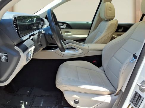 Used 2020 Mercedes-Benz GLS 450 4MATIC image 17
