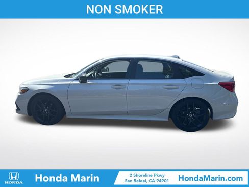Used 2023 Honda Civic Sport image 8