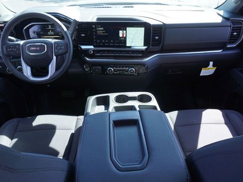 New 2026 GMC Sierra 1500 SLE w/ Preferred Package AWD/4WD image 12