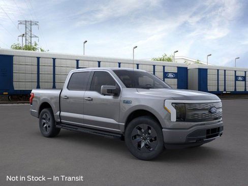 New 2025 Ford F150 Lightning Lariat image 7