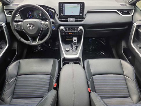 Used 2020 Toyota RAV4 XSE image 16