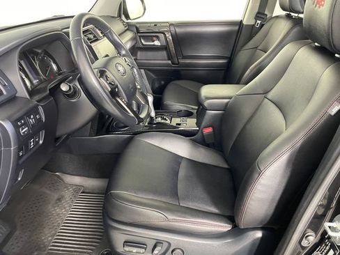 Used 2023 Toyota 4Runner TRD Off-Road Premium w/ Off Road Premium Plus Package AWD/4WD image 2
