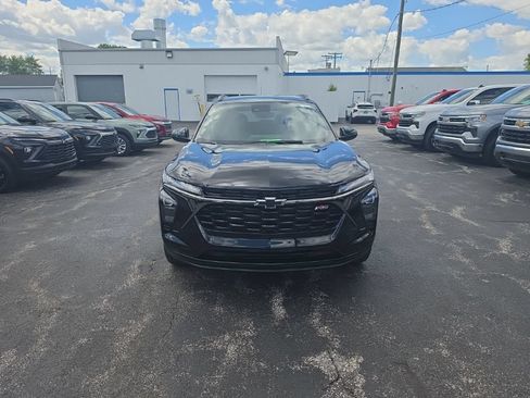 New 2026 Chevrolet Trax RS w/ Driver Confidence Package FWD image 2