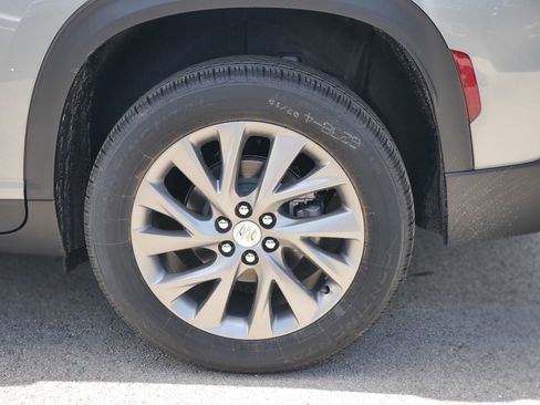 New 2026 Buick Enclave Preferred w/ Power Package image 5