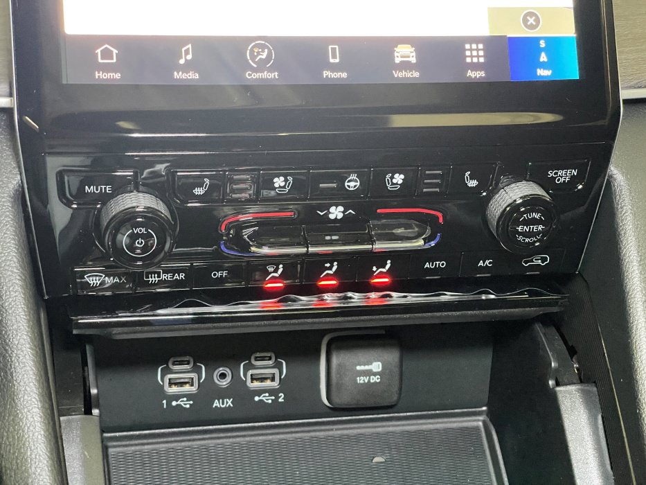 New 2024 Jeep Grand Cherokee Limited 4xe w/ Luxury Tech Group II AWD/4WD image 35