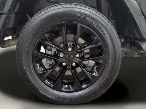 Used 2021 Jeep Wrangler Unlimited Sahara AWD/4WD image 26