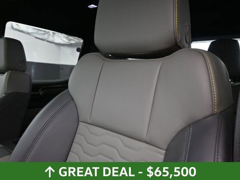 Used 2026 Chevrolet Silverado 1500 ZR2 w/ Dark Appearance Package AWD/4WD image 23