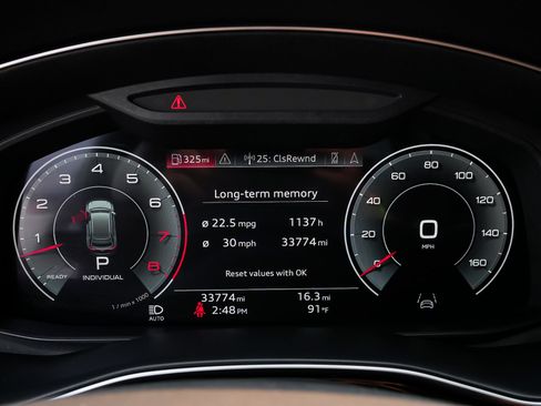Used 2023 Audi Q8 Premium w/ Convenience Package AWD/4WD image 21