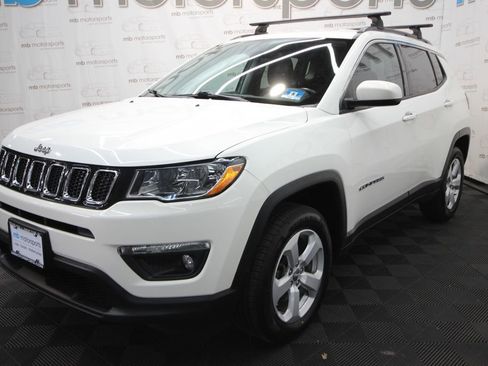 Used 2020 Jeep Compass Latitude AWD/4WD image 1