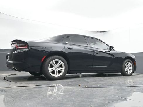 Used 2022 Dodge Charger SXT w/ Cold Weather Package image 50