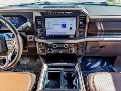 Used 2024 Ford F250 King Ranch image 23