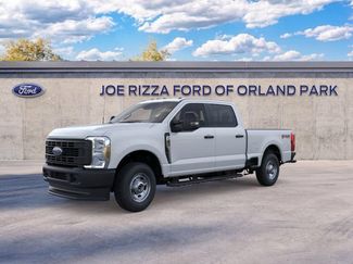New 2025 Ford F250 XL w/ FX4 Off-Road Package AWD/4WD video 1