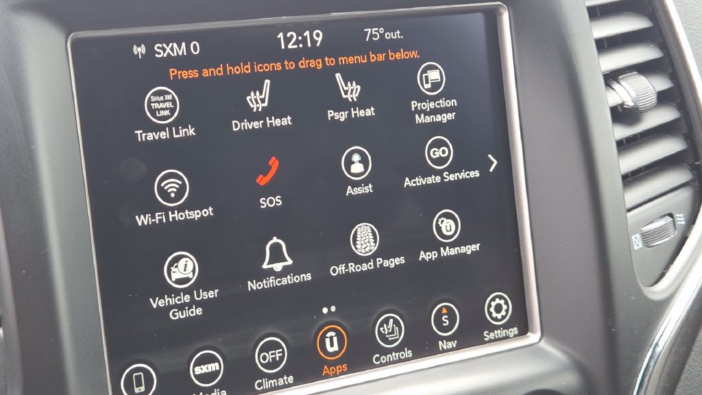 Used 2018 Jeep Grand Cherokee Altitude AWD/4WD image 26