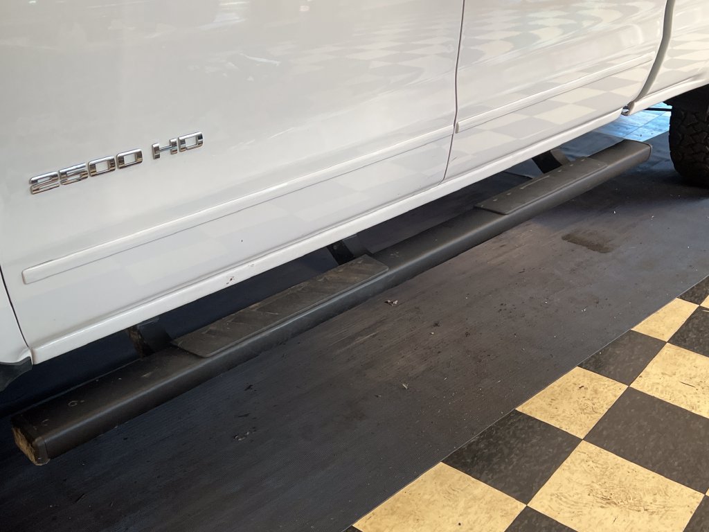 Used 2019 Chevrolet Silverado 2500 LT AWD/4WD image 7