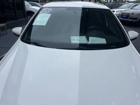 Used 2014 Volkswagen GTI Wolfsburg Edition image 23