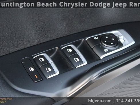 Used 2023 Kia K5 GT-Line image 11