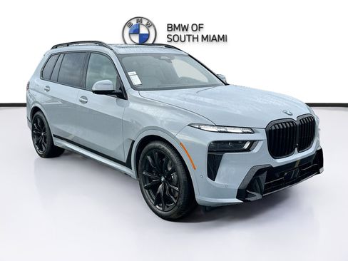 New 2026 BMW X7 xDrive40i w/ M Sport Package image 1