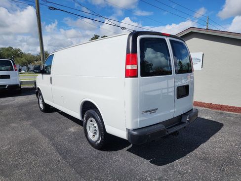 Used 2016 Chevrolet Express 2500 image 4