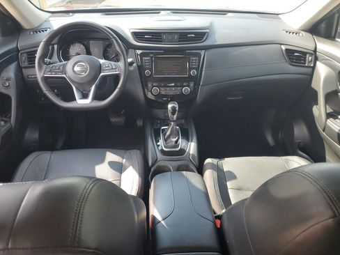 Used 2018 Nissan Rogue SL w/ Premium Package FWD image 20