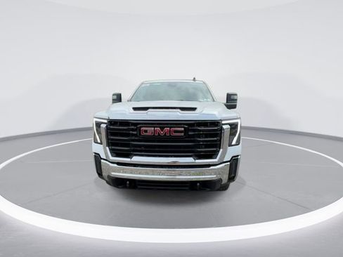 New 2024 GMC Sierra 2500 Pro image 3