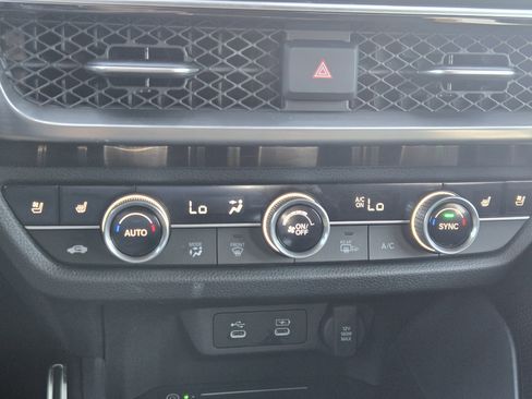 Certified 2025 Acura ADX A-Spec image 25