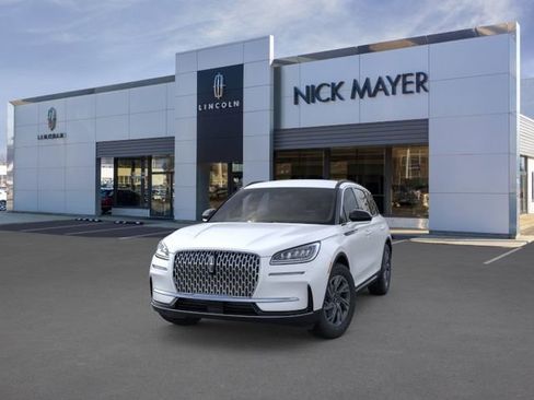 New 2026 Lincoln Corsair Premiere image 2