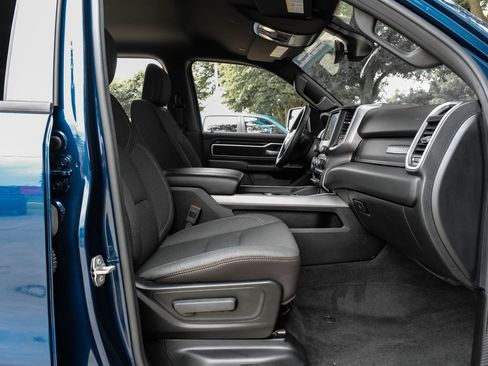 Used 2023 RAM 1500 Big Horn AWD/4WD image 46