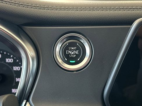 Used 2021 Chevrolet Blazer LT image 25