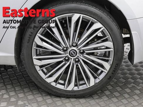 Used 2023 Nissan Altima 2.5 SL FWD image 33