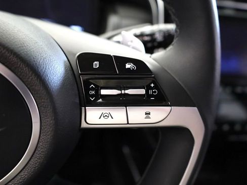 Used 2024 Hyundai Tucson Limited image 25