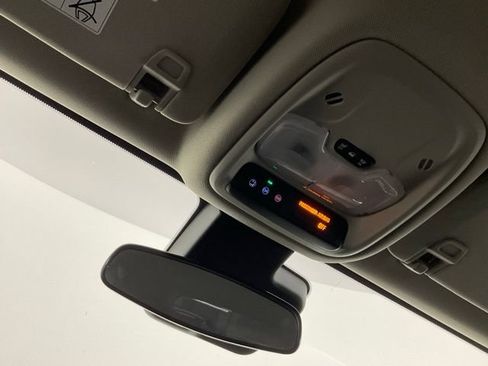 Used 2025 Buick Encore GX Preferred FWD image 24
