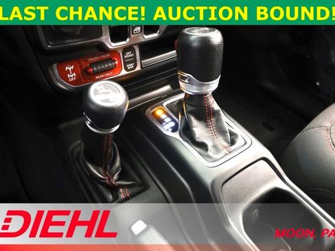 Used 2022 Jeep Wrangler Unlimited Rubicon w/ LED Lighting Group image 24