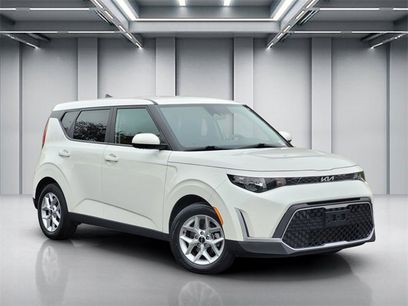 Used 2024 Kia Soul LX w/ Option Group 015