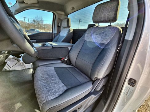 Used 2024 Ford F450 XLT w/ XLT Value Package image 11