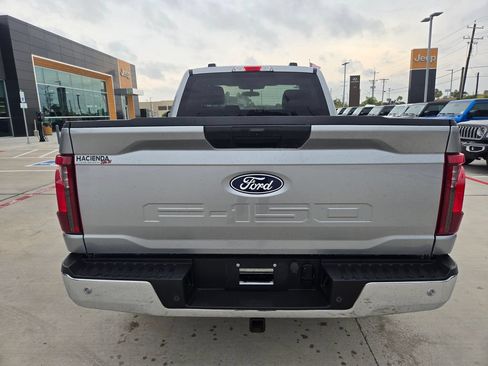 Used 2025 Ford F150 XL w/ Equipment Group 103A High AWD/4WD image 4