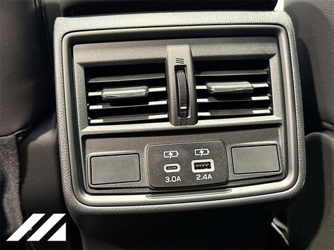Certified 2025 Subaru Forester Premium image 25