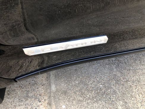 New 2025 GMC Sierra 1500 Elevation image 46