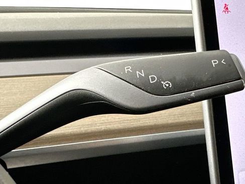 Used 2022 Tesla Model Y Performance image 20