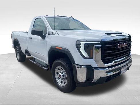 Certified 2024 GMC Sierra 2500 Pro w/ Convenience Package image 16