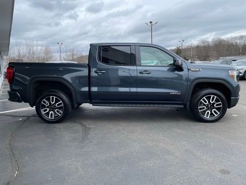 Used 2021 GMC Sierra 1500 AT4 w/ AT4 Preferred Package image 4