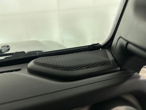 Used 2023 Jeep Wrangler Unlimited w/ Cold Weather Group image 29