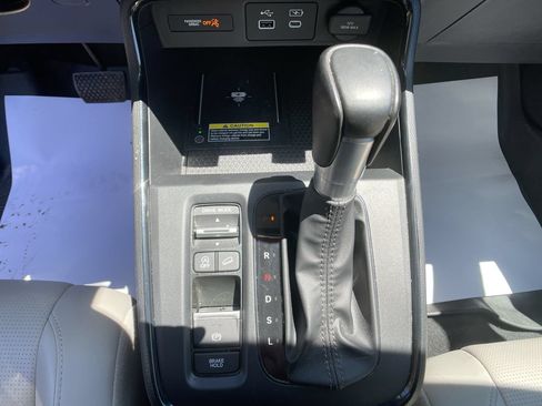 Used 2025 Honda CR-V EX-L image 20