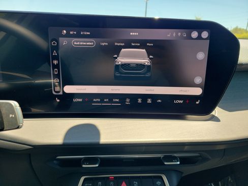 New 2026 Audi Q3 quattro 2.0T AWD/4WD image 24