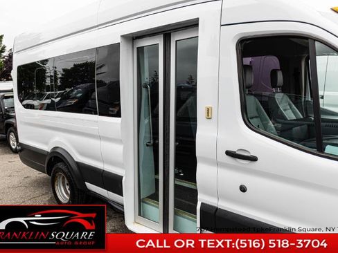 Used 2017 Ford Transit 350 XL image 9