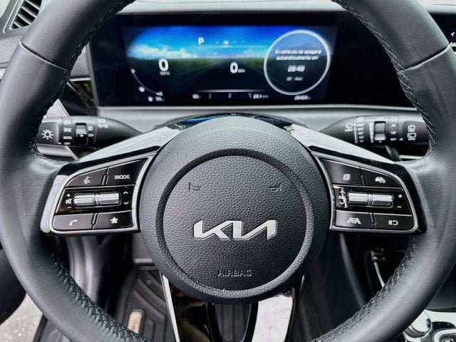 Certified 2024 Kia Seltos X-Line AWD/4WD image 9